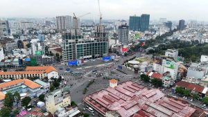 dụ án đối diện chợ bến thành